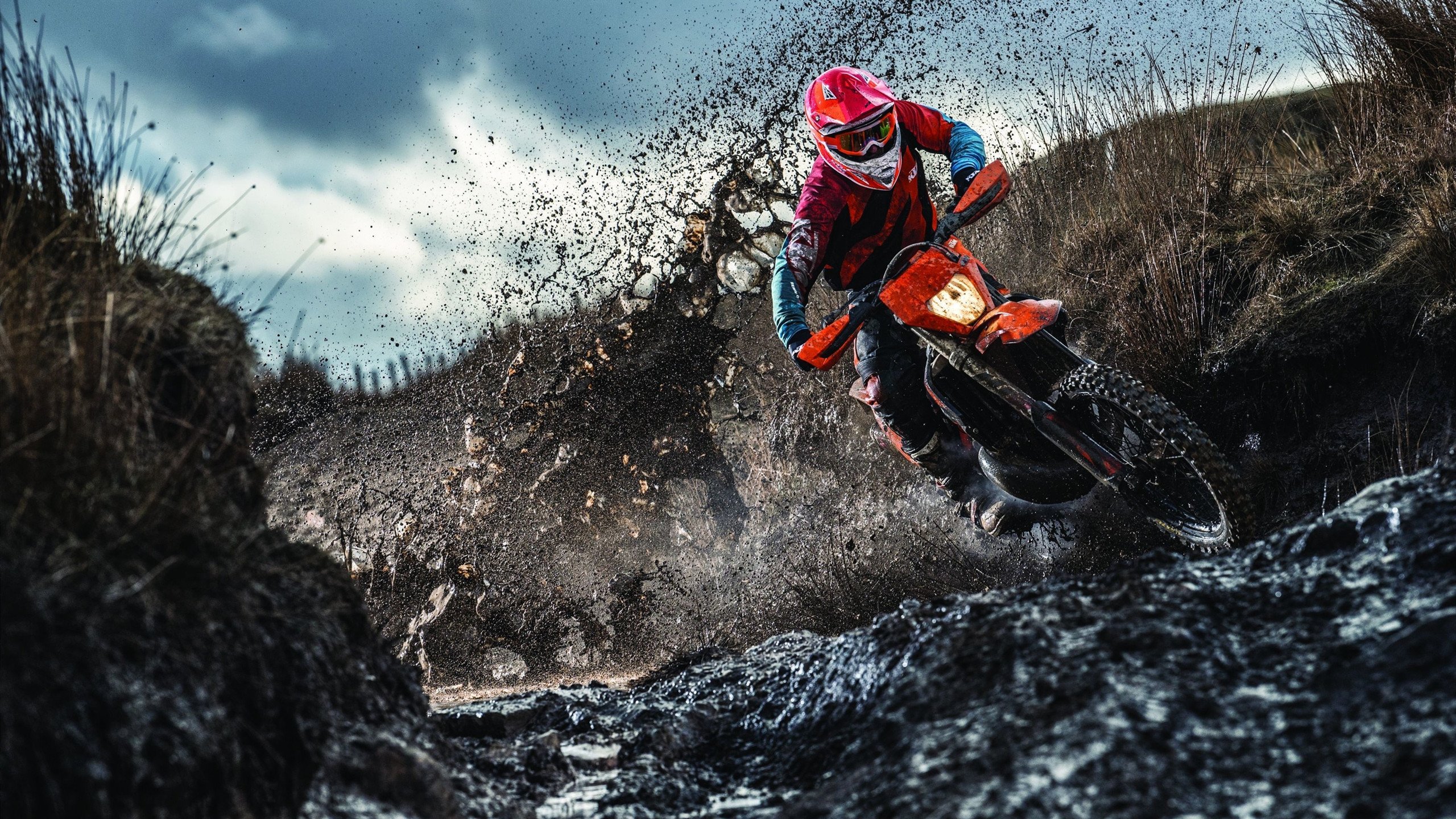 _全民挑战：趣味赛、互动活动点燃热情_，crimaster全民挑战